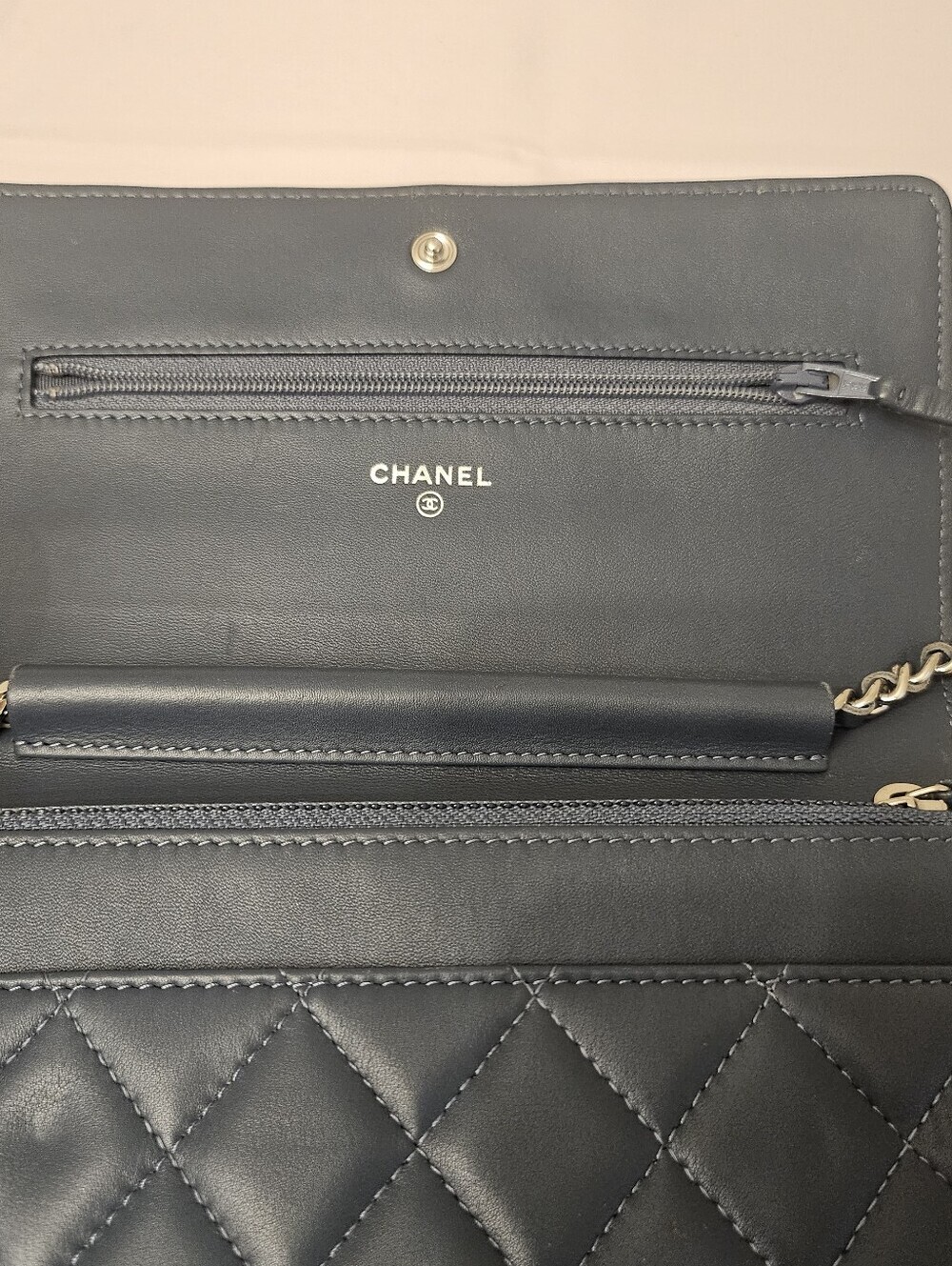 Chanel Cambon Ligne Wallet on Chain - Picture 8 of 12